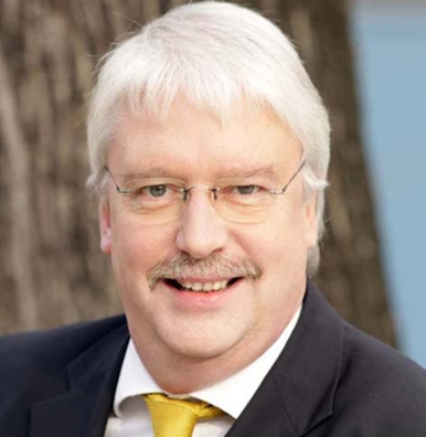 hahnjoerguwe.jpg hahnjoerguwe.jpg