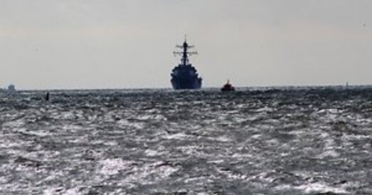 Эсмінец ВМС ЗША Ross увайшоў у акваторыю Чорнага мора