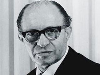 menahem_begin.jpg menahem_begin.jpg