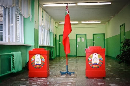 mikita_brouka_vybary2012_nch_1.jpg mikita_brouka_vybary2012_nch_1.jpg