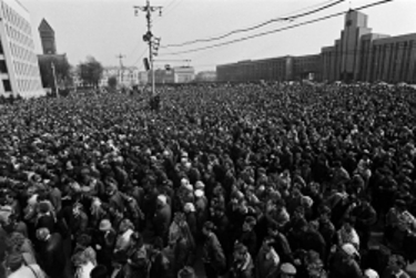 miting_rabochih_1991_08.jpg miting_rabochih_1991_08.jpg