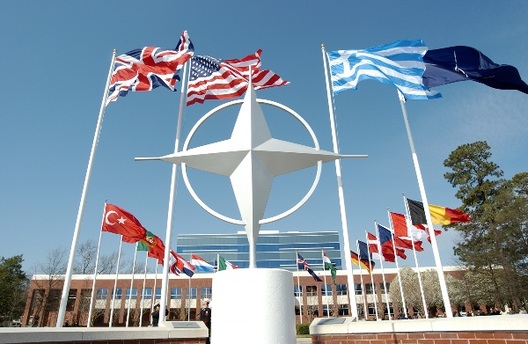 nato_symvol1.jpg nato_symvol1.jpg