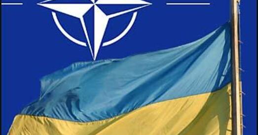 Урад Украіны ініцыюе адмену пазаблокавага статусу краіны і курс на сяброўства ў НАТА