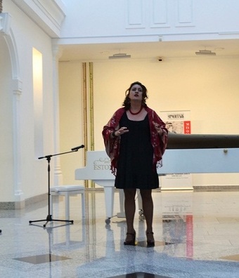 Спявае Ірэна Катвіцкая Спявае Ірэна Катвіцкая