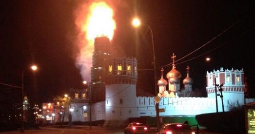 У Маскве гарэў Новадзявочы манастыр (фота, відэа)