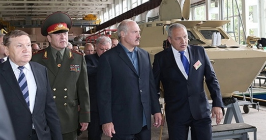 Лукашэнка: не губіце людзей, хочацца пастраляць — ёсць Данецкі аэрапорт