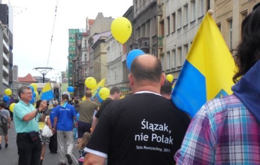 z9958310x_5_marsz_autonomii_slaska_przeszedl_glownymi_ulicami.jpg z9958310x_5_marsz_autonomii_slaska_przeszedl_glownymi_ulicami.jpg