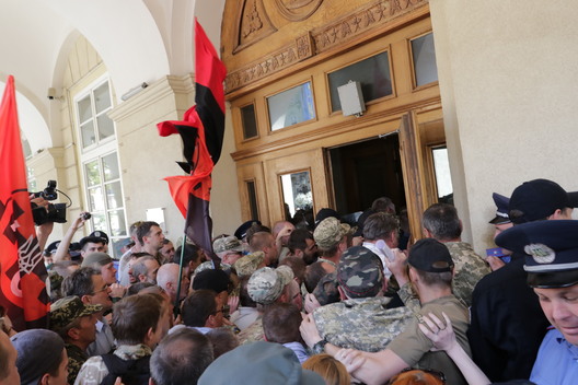 1394366_1427684.jpg 1394366_1427684.jpg