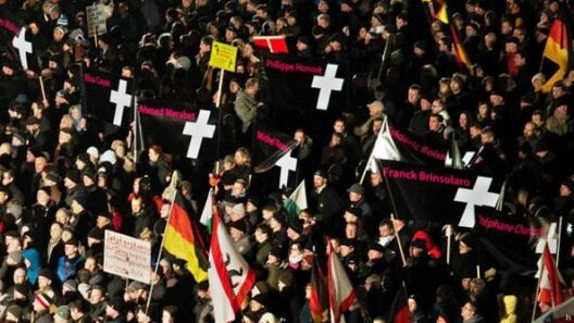 150112223506_pegida_624x351_h.jpg 150112223506_pegida_624x351_h.jpg