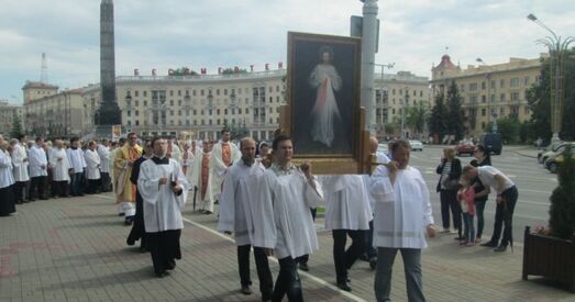 Працэсія Божага Цела ў Мінску