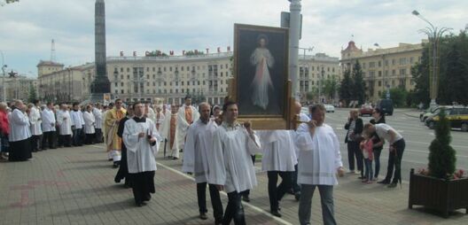 2016_05_29_zavalnia_pracesija_fota_9_833x400.jpg 2016_05_29_zavalnia_pracesija_fota_9_833x400.jpg