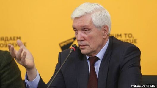 Аляксандр Сурыкаў Аляксандр Сурыкаў