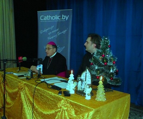 2012_12_21press_conf2.jpg 2012_12_21press_conf2.jpg