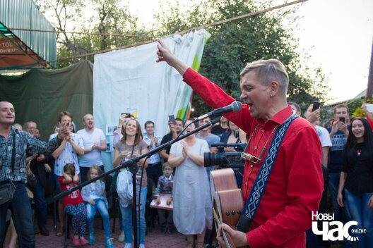 22/23 _mg_8871_1_logo.jpg