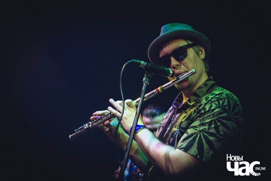 13/16 botanic_project__pavel_aksinovicz___16__logo.jpg