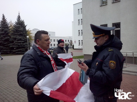 6/10 cam02646_logo.jpg