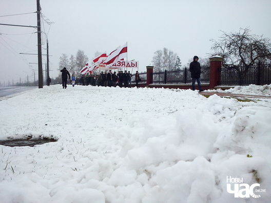 4/12 cam03007_logo.jpg