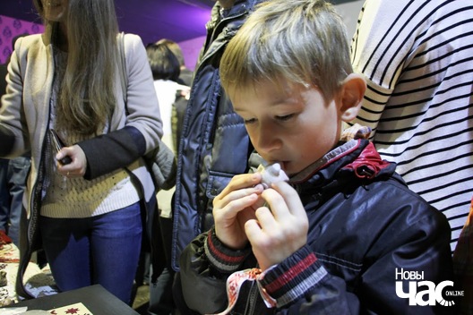 img_2056_logo.jpg img_2056_logo.jpg