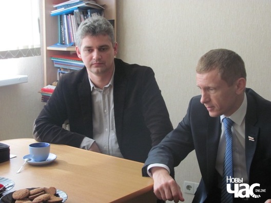 img_4765_logo.jpg img_4765_logo.jpg