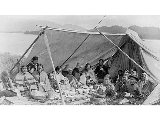 Цяпер навукоўцы высветлілі, што гэтыя хваробы пакінулі след і ў генах сучасных прадстаўнікоў карэнных народаў. Яны паўплывалі на фармаванне іх імуннай сістэмы аж да генетычнага ўзроўню. Цяпер навукоўцы высветлілі, што гэтыя хваробы пакінулі след і ў генах сучасных прадстаўнікоў карэнных народаў. Яны паўплывалі на фармаванне іх імуннай сістэмы аж да генетычнага ўзроўню.