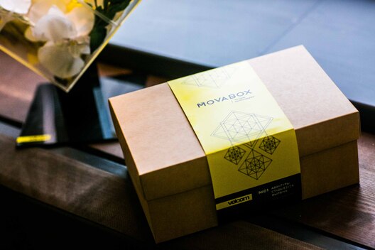 movabox2.jpg movabox2.jpg