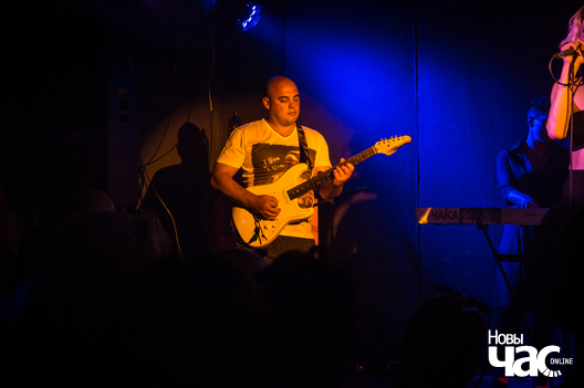 13/20 naka__1_of_1__21_logo.jpg