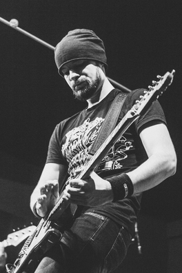 17/21 nizkiz_15_04_2016__pavel_aksinovicz___15__logo.jpg