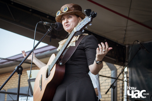 12/19 peszahodka_30_lipenja__pavel_aksinovicz___15__logo.jpg