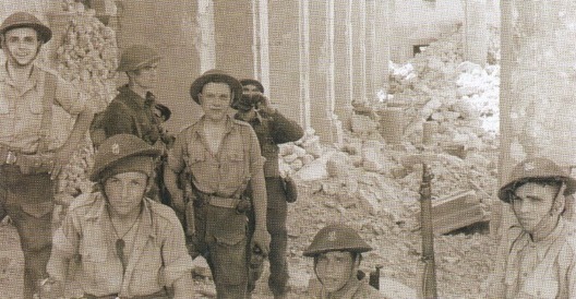 Жаўнеры Арміі Андэрса ў Монтэ-Касіна Жаўнеры Арміі Андэрса ў Монтэ-Касіна